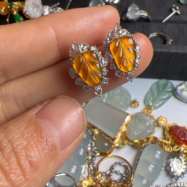 翡翠耳饰18K金镶嵌翡翠吊坠项链