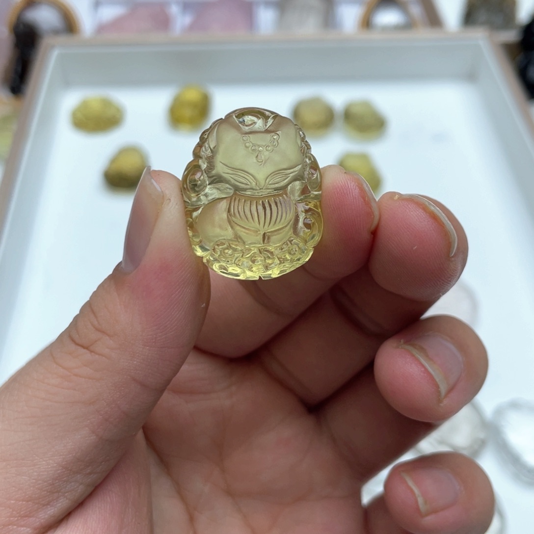 未镶嵌吊坠(不含链)水晶