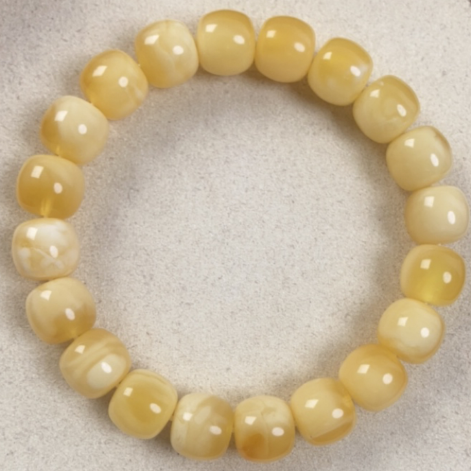 12➕金白溶洞妖花琥珀蜜蜡