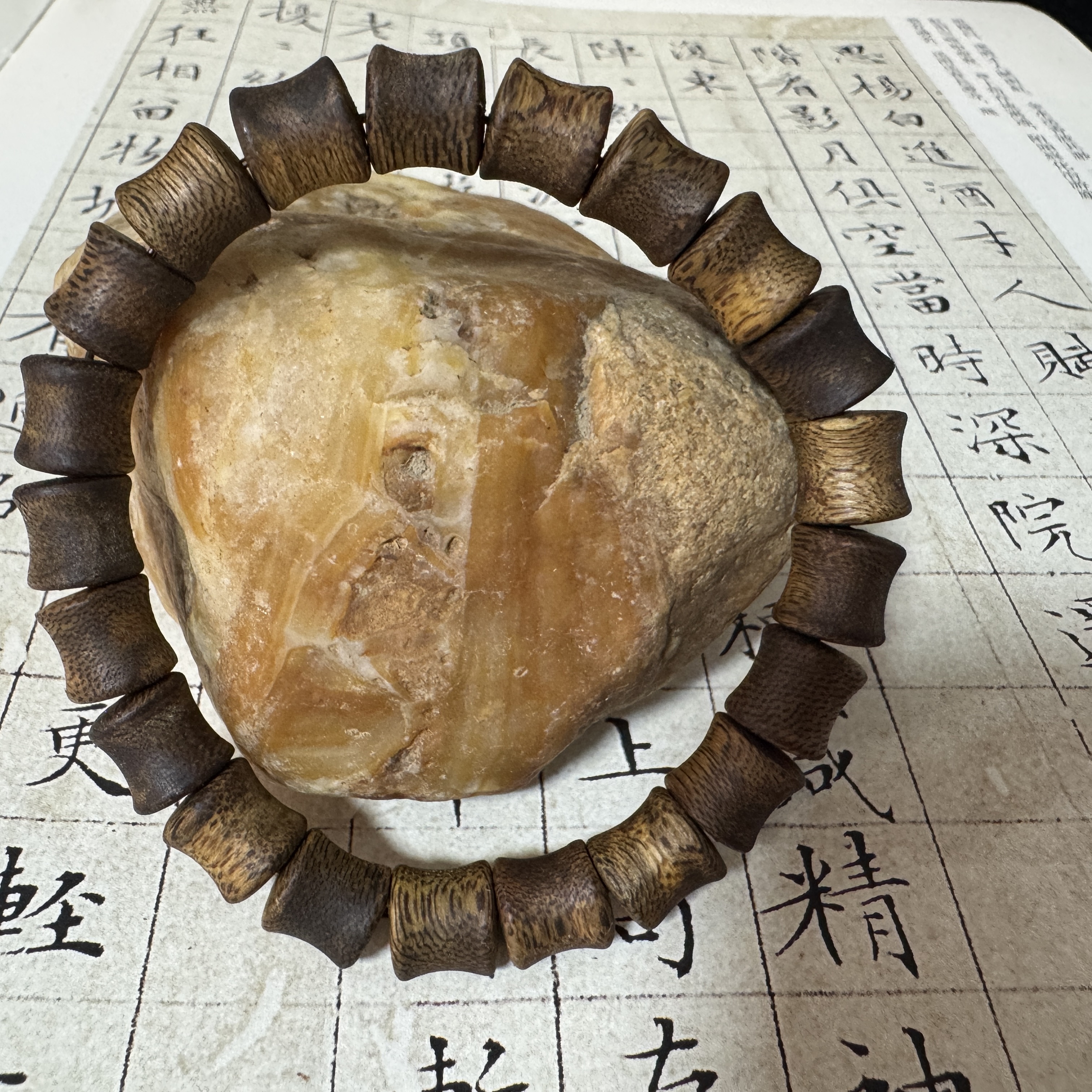 Z-448【文莱沉香】单圈卡9.5x8.0mm，6.83g