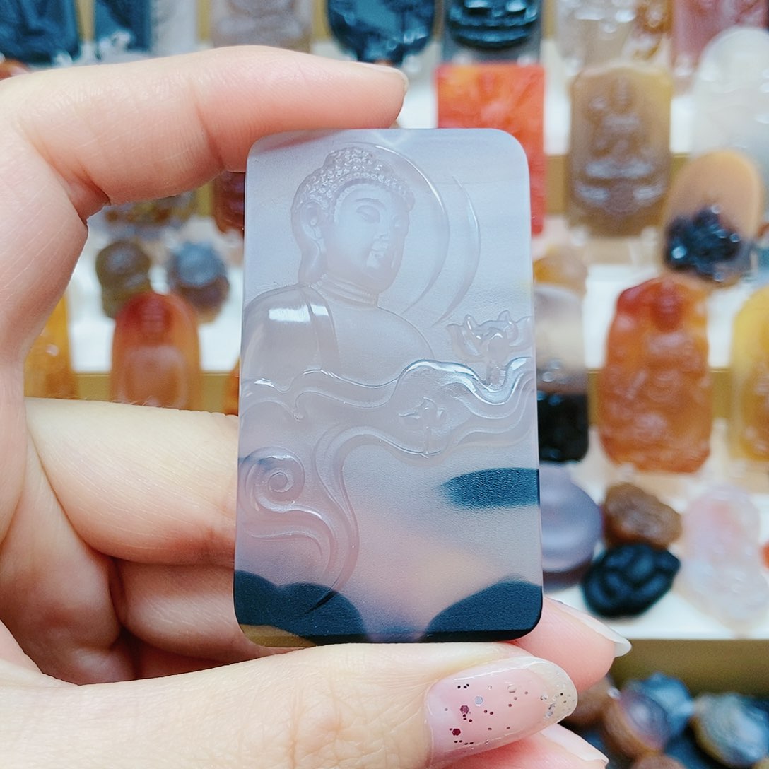 玛瑙/玉髓颈饰未镶嵌