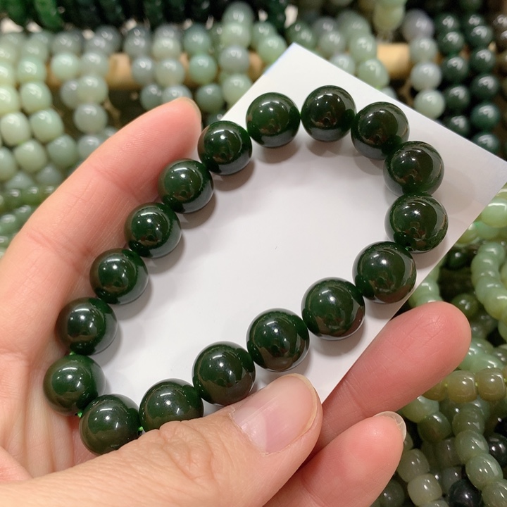 爱***泽和田玉未镶嵌珠宝奇石