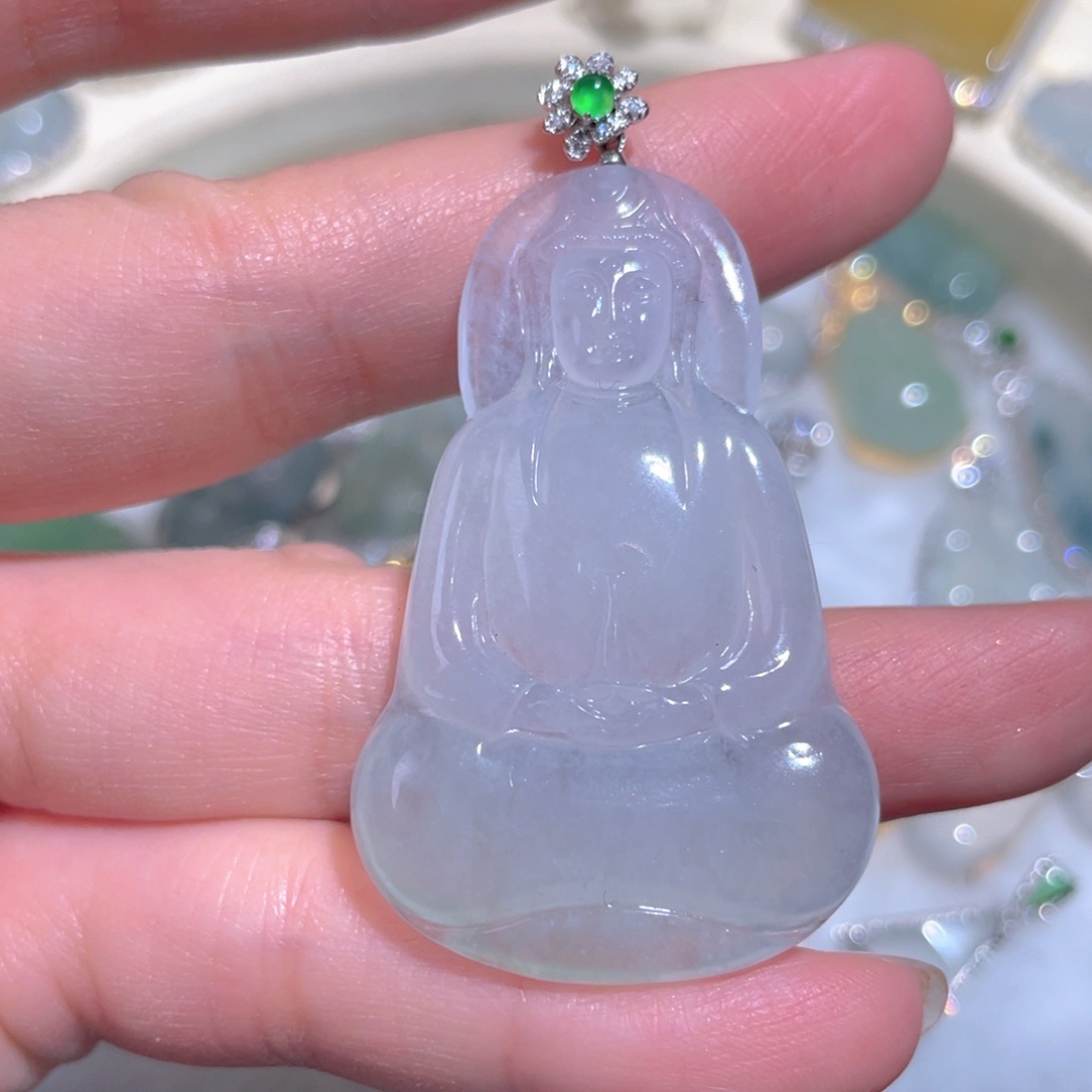 翡翠颈饰18K金镶嵌翡翠