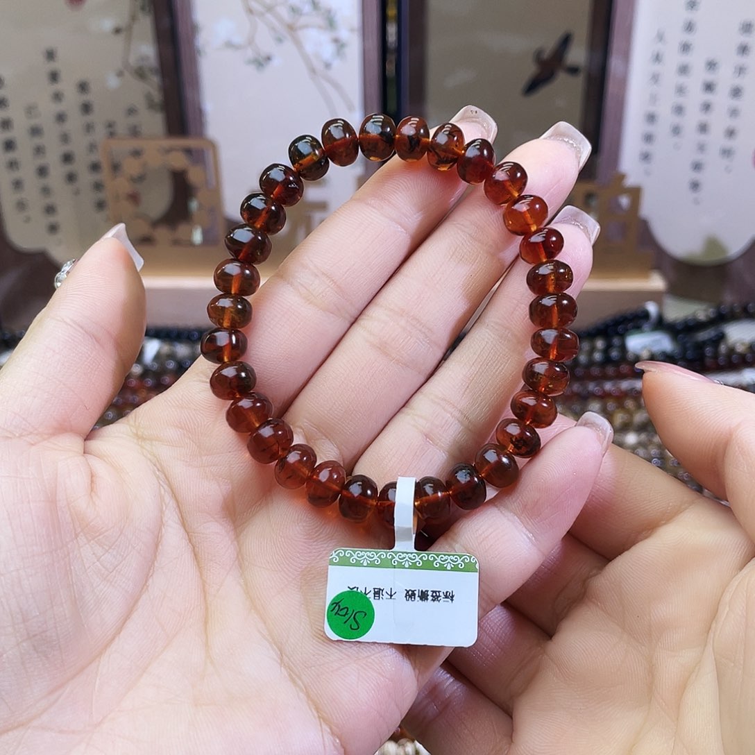 琥珀未镶嵌裸石8+