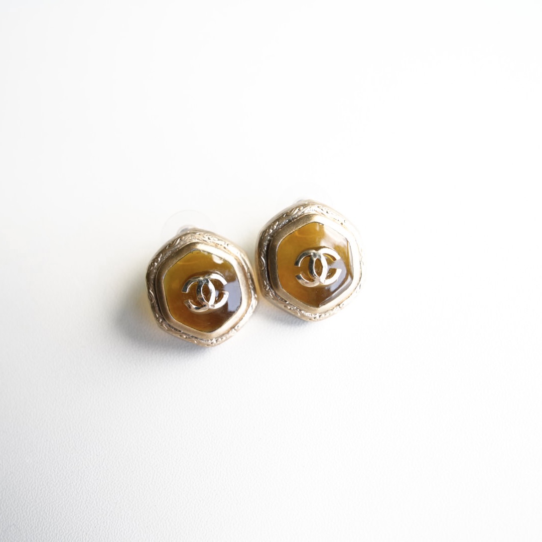 Chanel 琉璃多边形耳钉