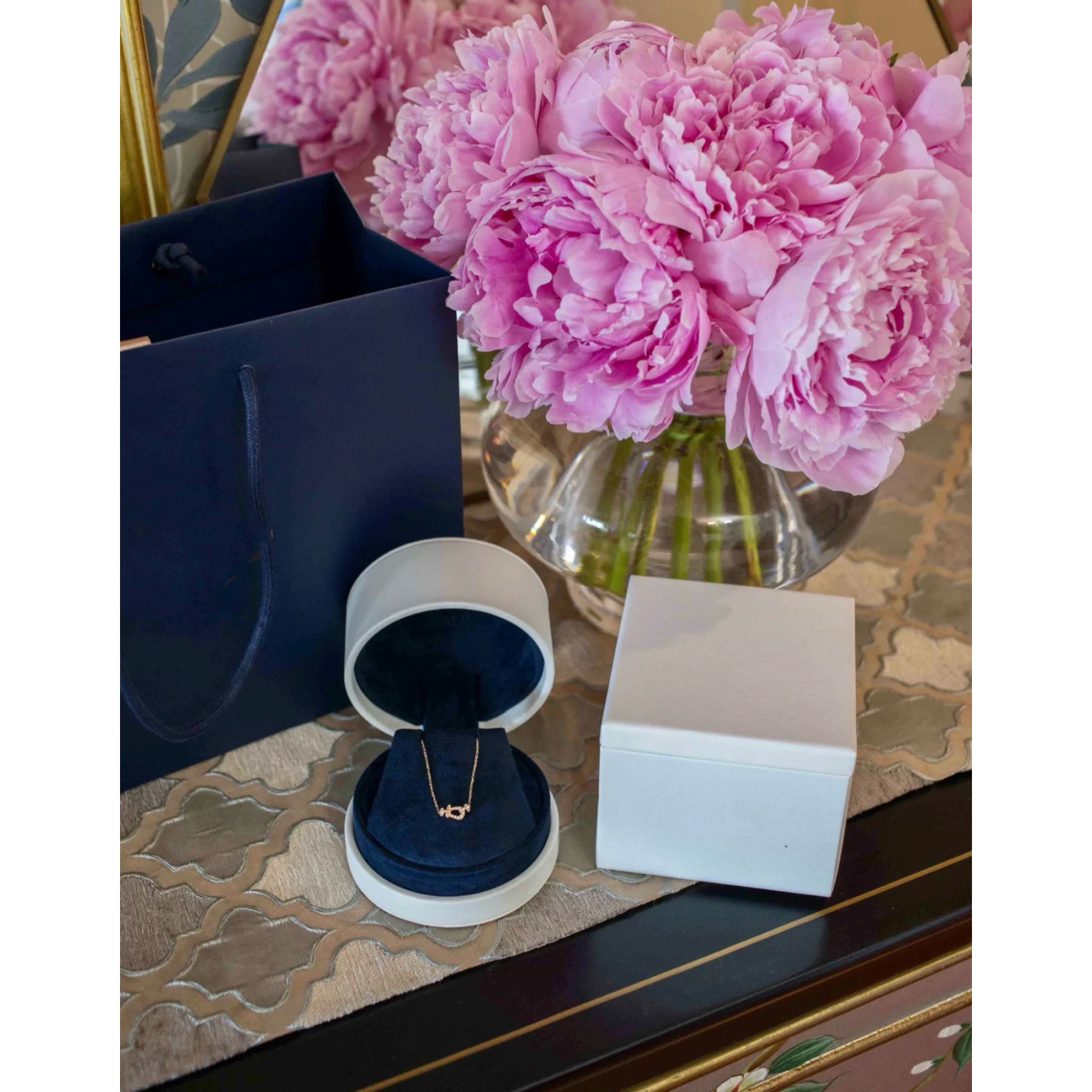 小号马蹄扣满钻F27围巾