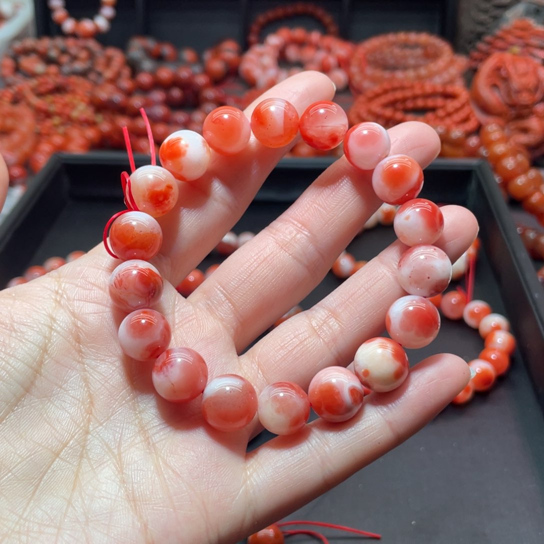 南红玛瑙手链未镶嵌