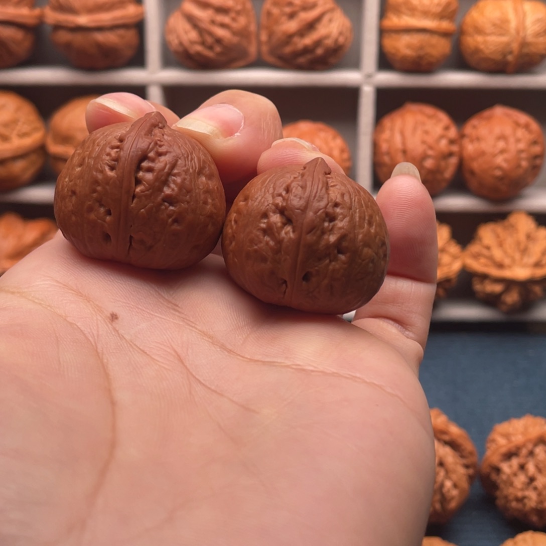 把件文玩核桃元宝肚