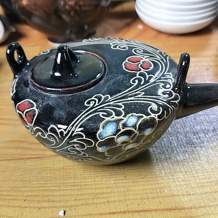 盘小****雨瓷片陶瓷杯盘壶碗都有