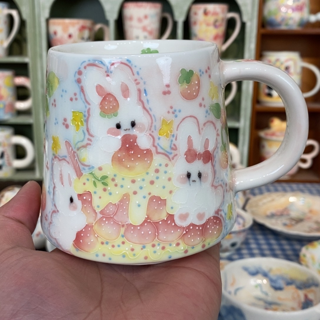 瓷片草莓蛋糕兔子马克杯微瑕