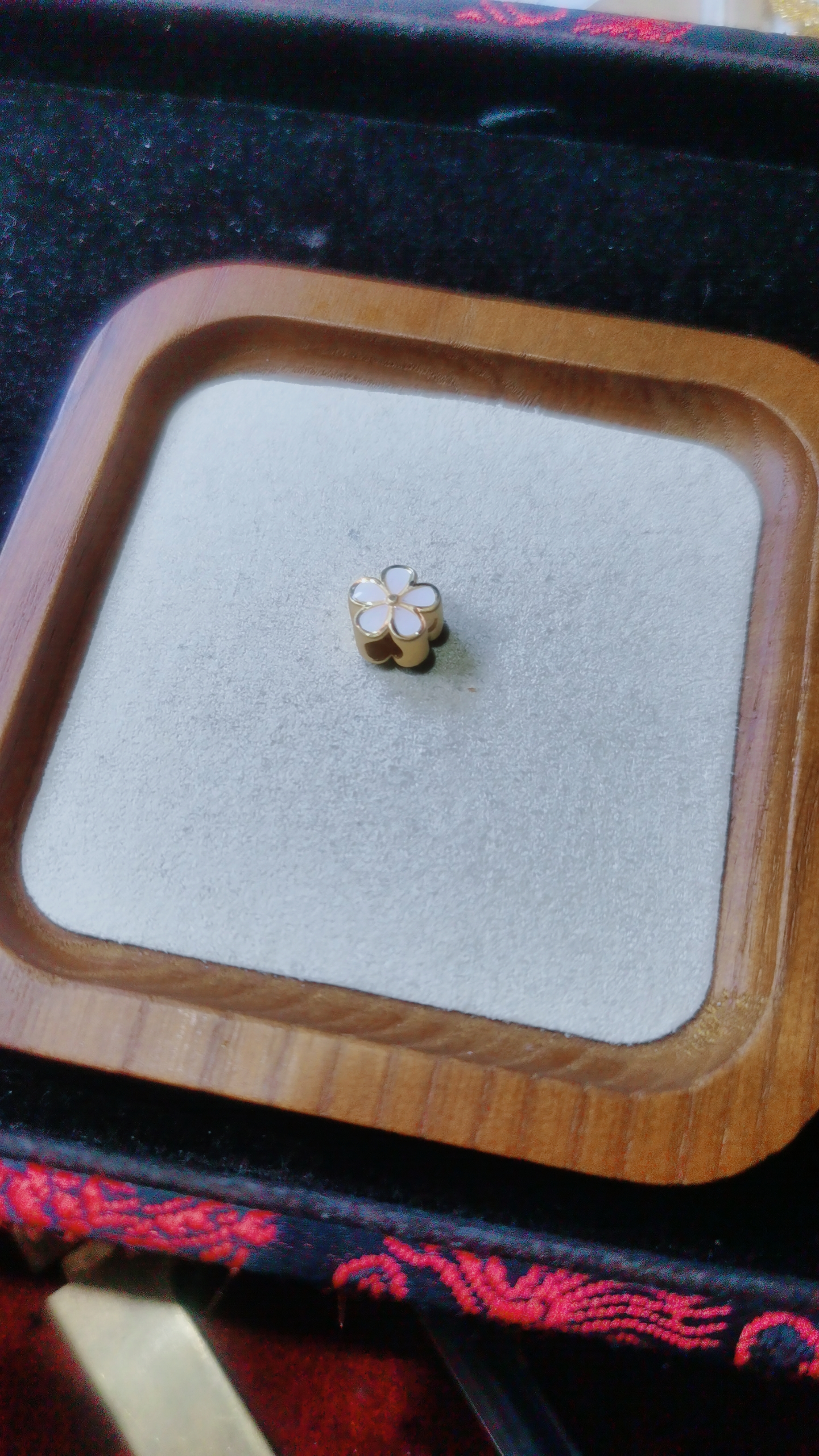 足金999硬金烧蓝花花0.98克转运珠