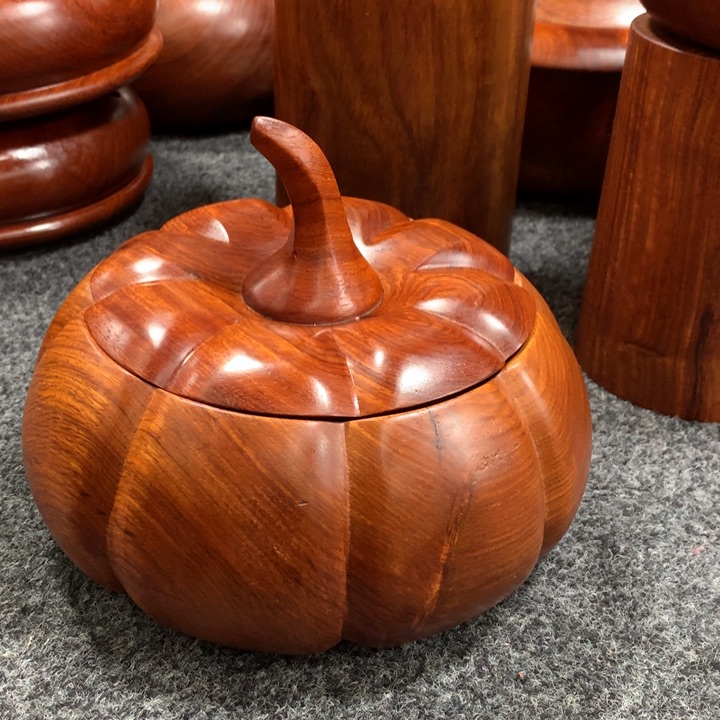 大果紫檀（缅甸花梨）张**：