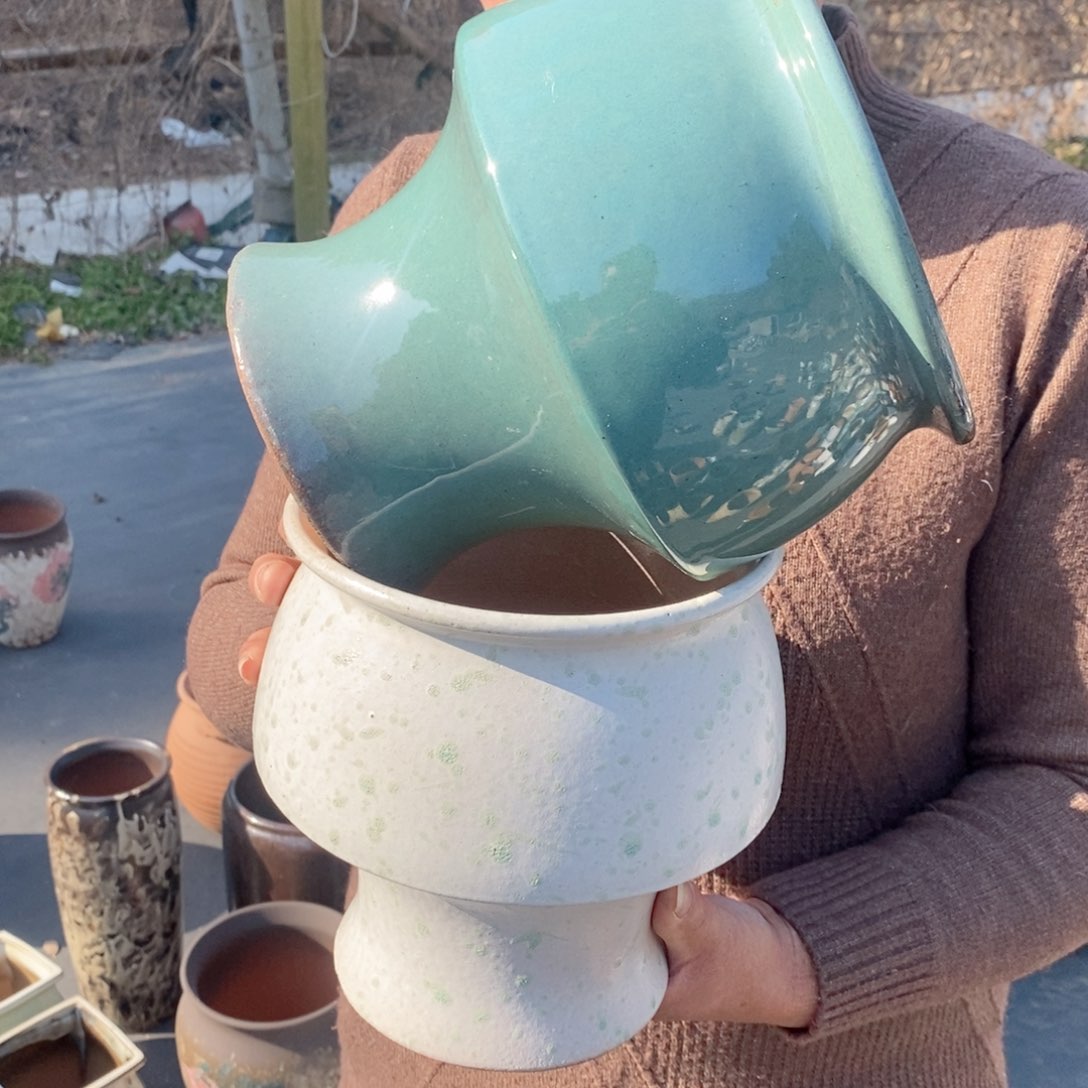 红陶口17高20～～～