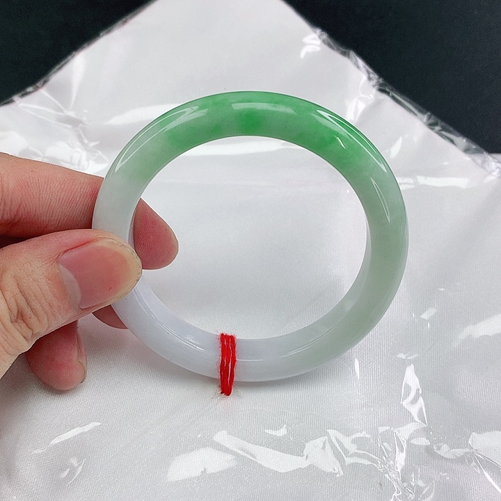 未镶嵌手镯翡翠圈52。19073