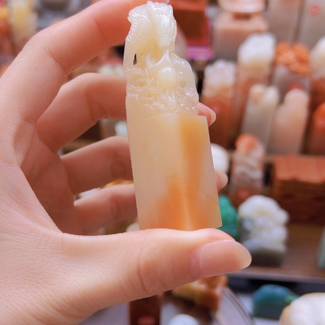 昌化石印石人***。篆刻作品