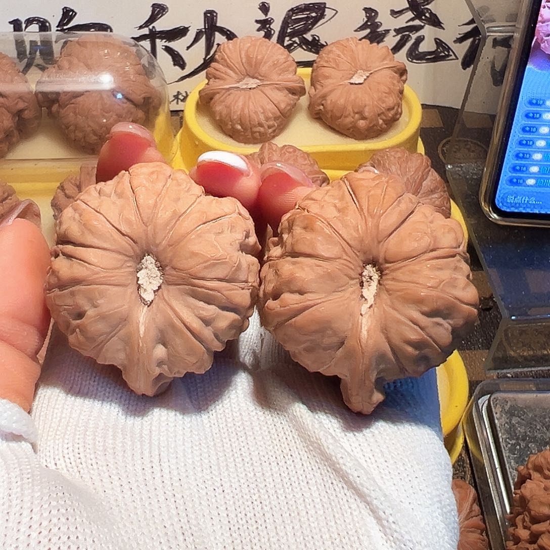 柏***川吊坠桃核南瓜墩异形