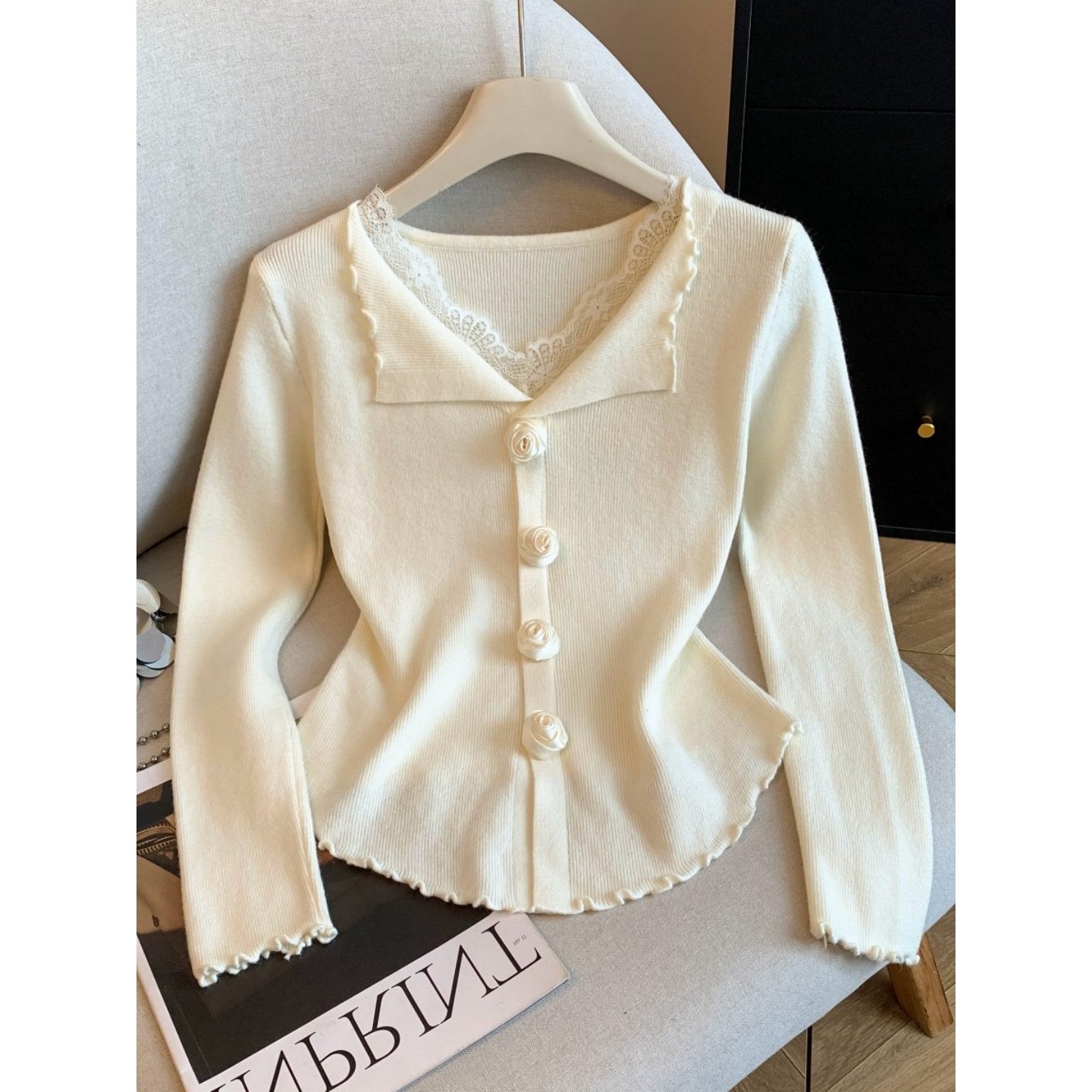 法式温柔风立体花翻领长袖针织衫女新款蕾丝拼接漂亮毛衣G6-75