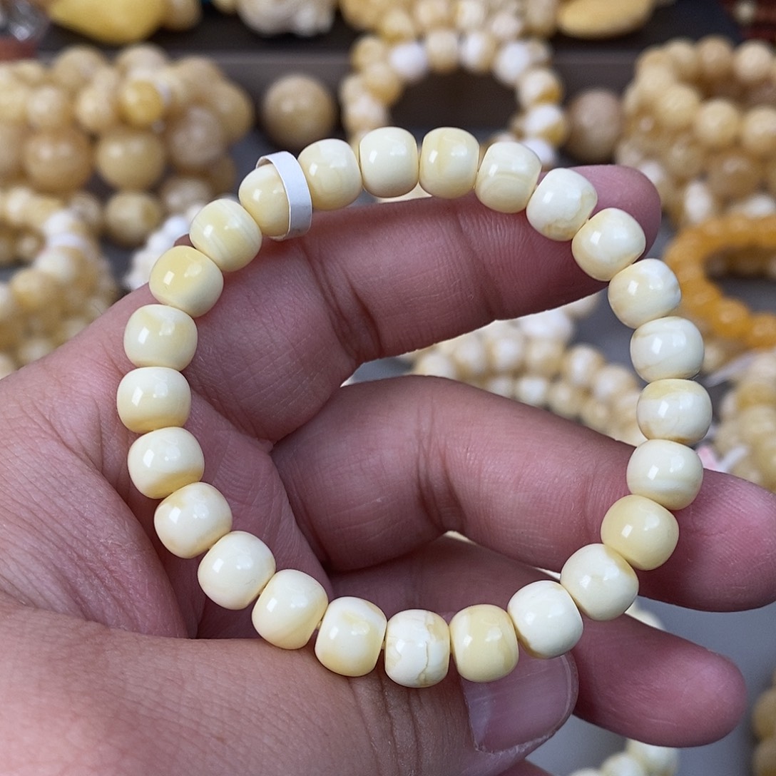 蜜蜡未镶嵌珠宝奇石8.6mm 9.3g