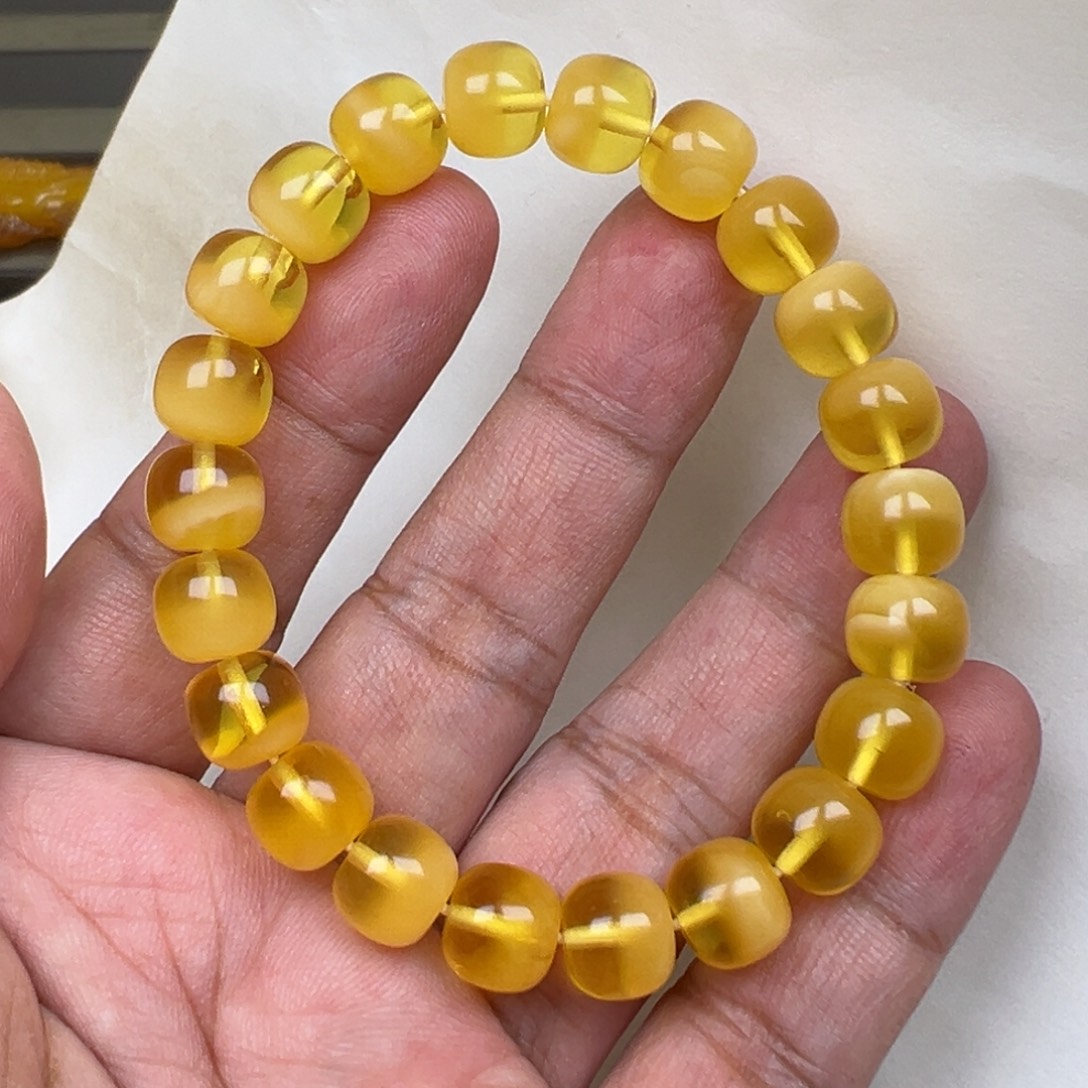 蜜蜡未镶嵌裸石10加13.18克