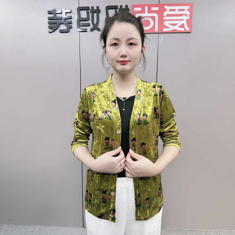 新款时尚气质妈妈装外套休闲显瘦金丝绒开衫百搭针织衫洋气V领