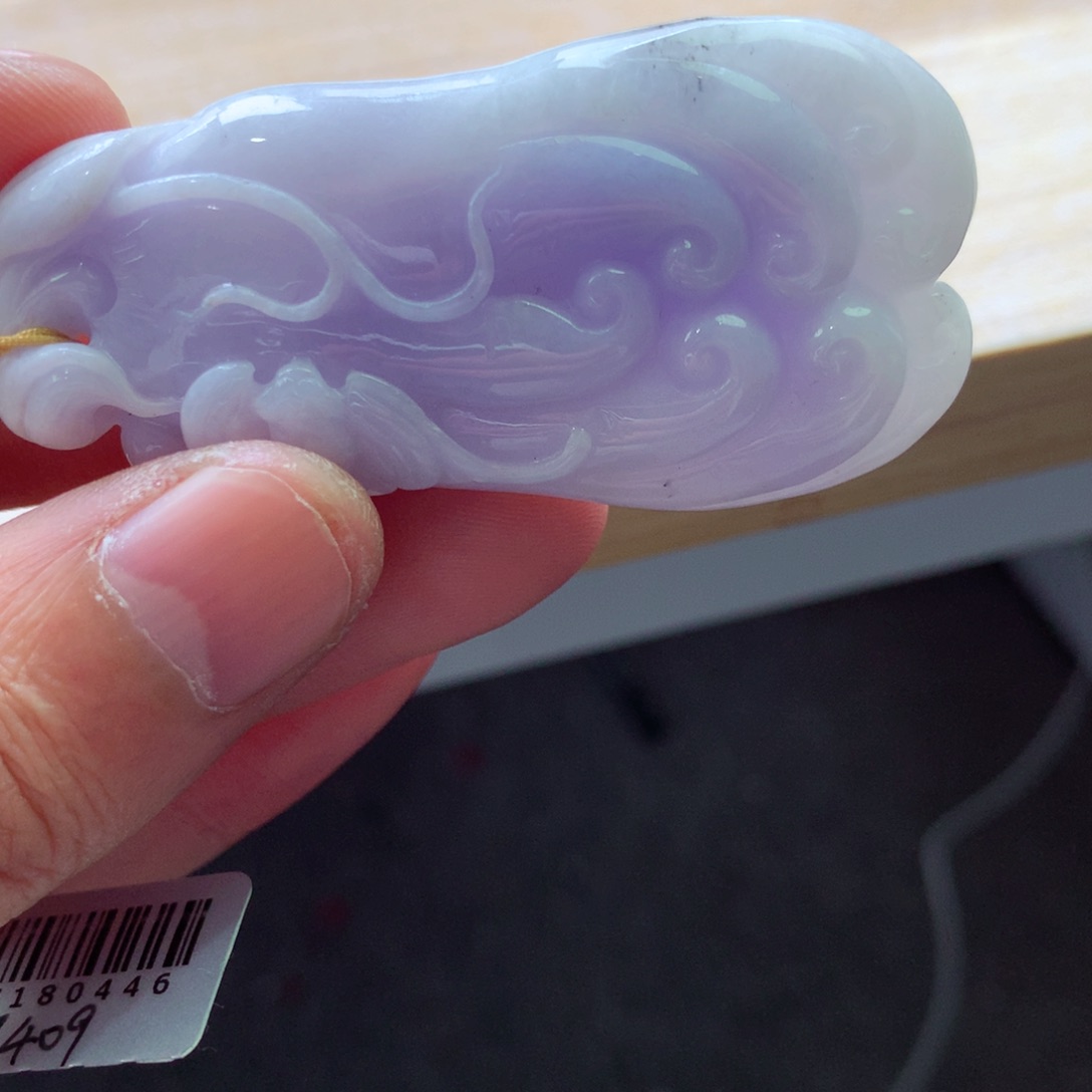 翡翠颈饰未镶嵌吊坠