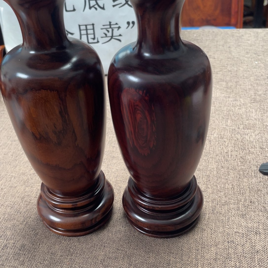 交趾黄檀（大红酸枝）对瓶