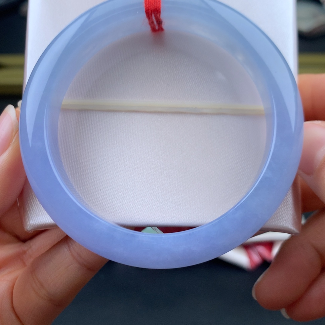 翡翠未镶嵌手镯浓紫完美