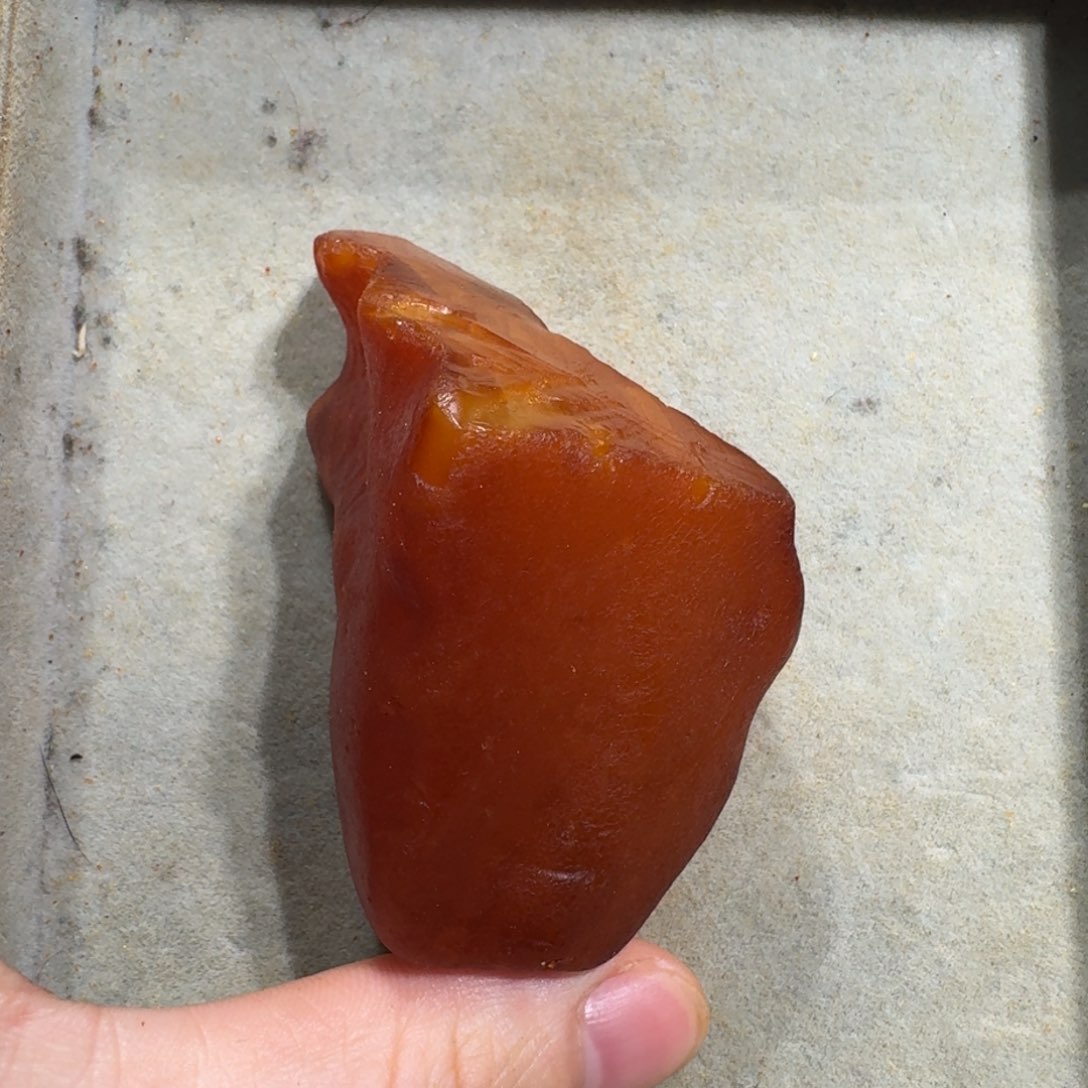 未镶嵌定制琥珀定制