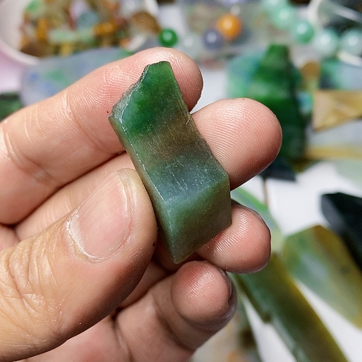 翡翠散珠天然翡翠A货