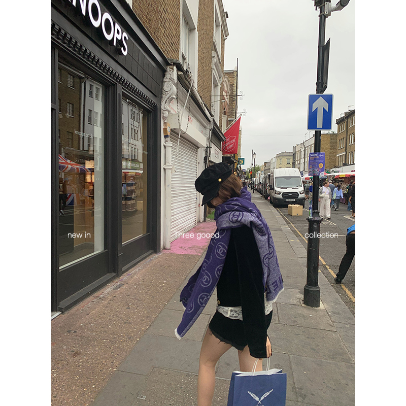 THREE GOOOD/三吉万能搭配 直筒H版毛边灯芯绒短裤显瘦Y725N12287