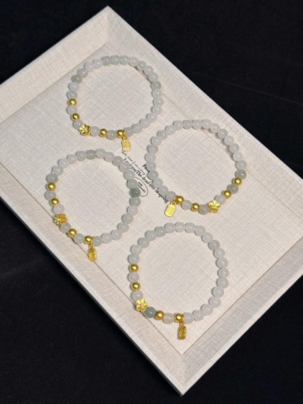 天然冰翠玉花朵福牌转运珠手串【小羊水晶工作室 独家设计】