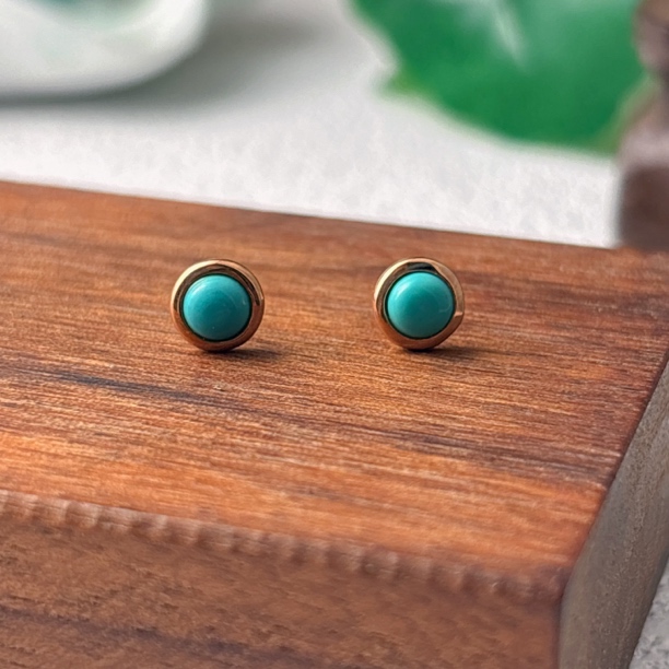 499天然绿松石18K玫瑰金圆耳钉，主石约3.5mm，多样发货