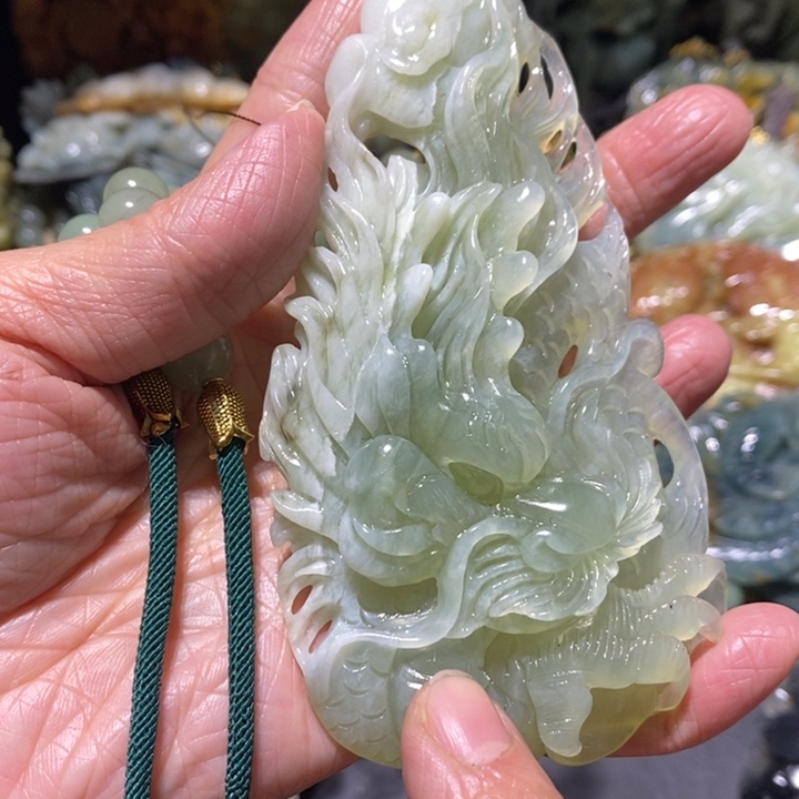 岫玉岫玉吊坠未镶嵌