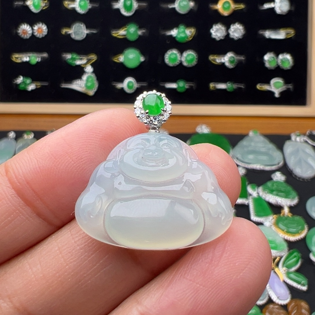 翡翠18K金镶嵌颈饰佛