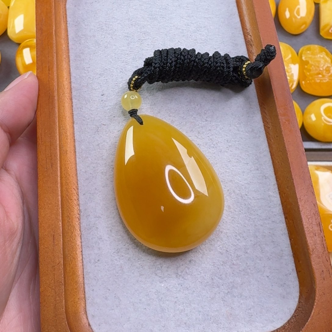 蜜蜡毛衣链未镶嵌