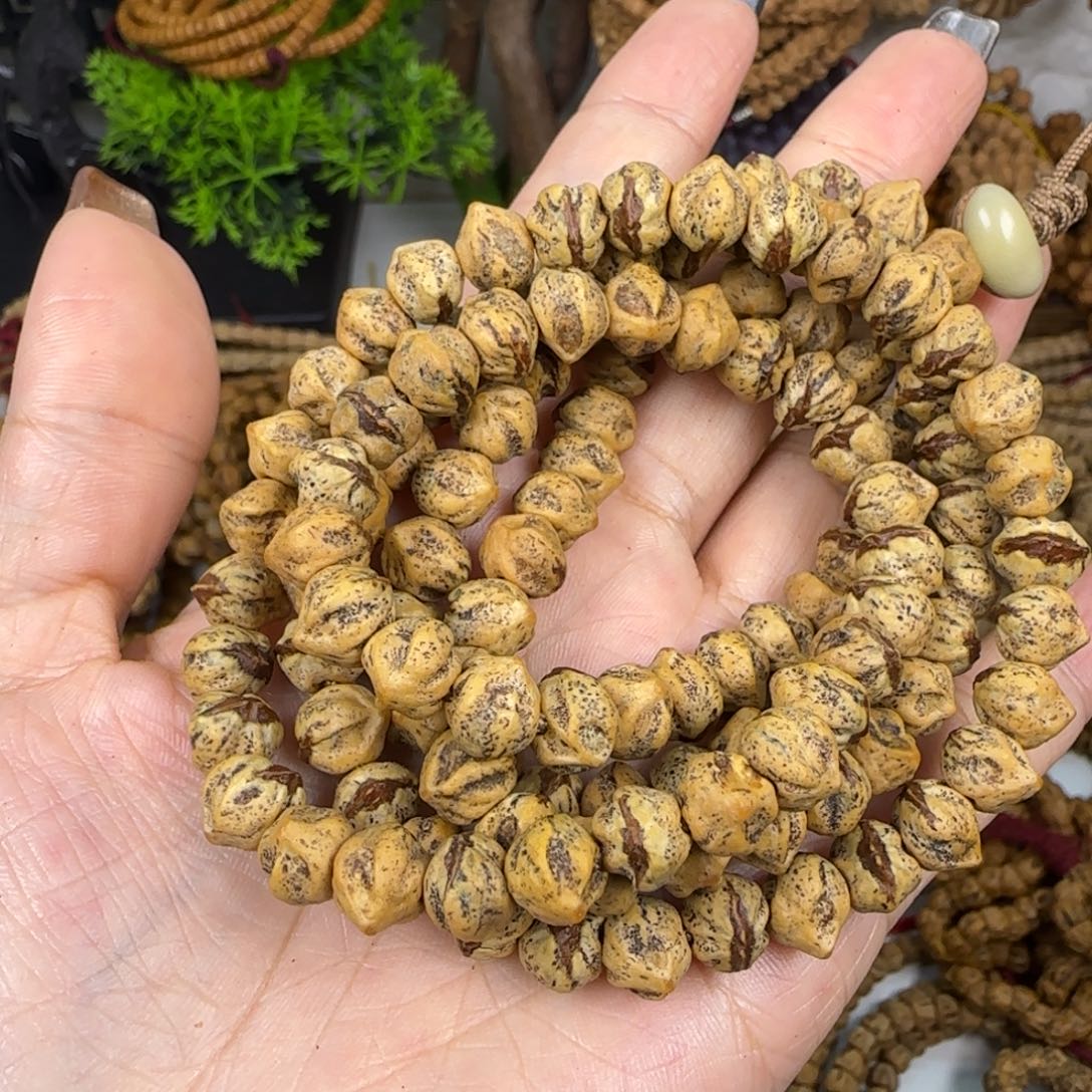 骑***侠吊坠柏香籽/百香籽