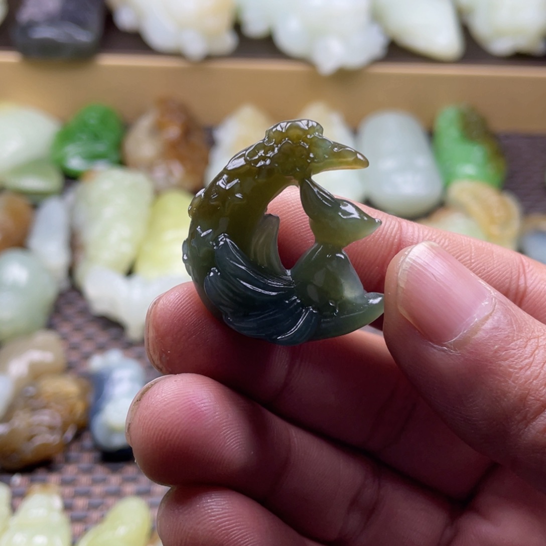 和田玉挂件未镶嵌