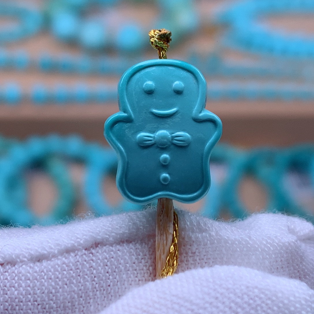 绿松石未镶嵌珠宝奇石