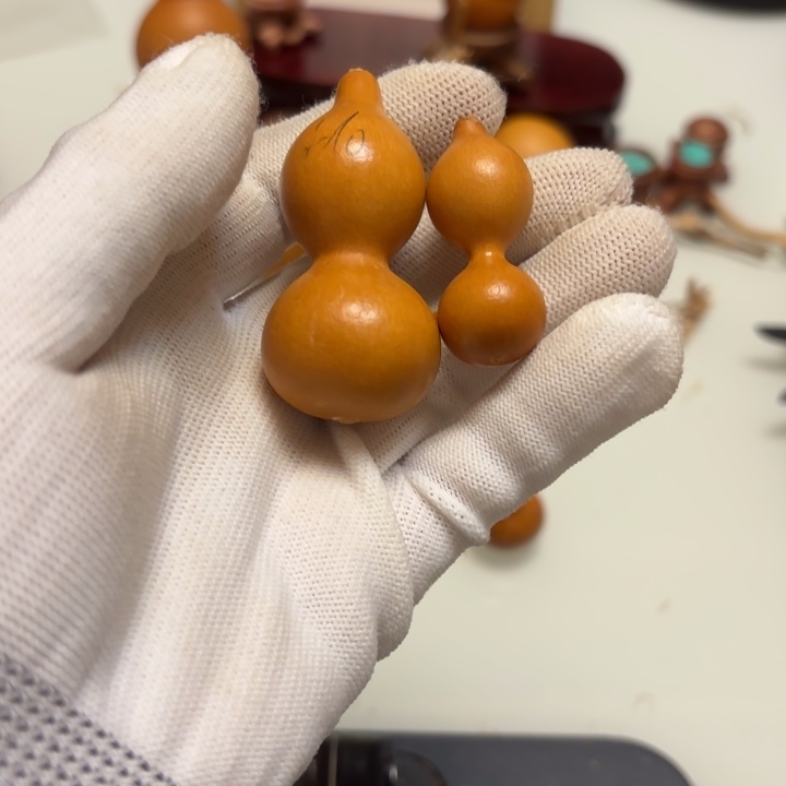 i***.天然手捻老皮葫芦