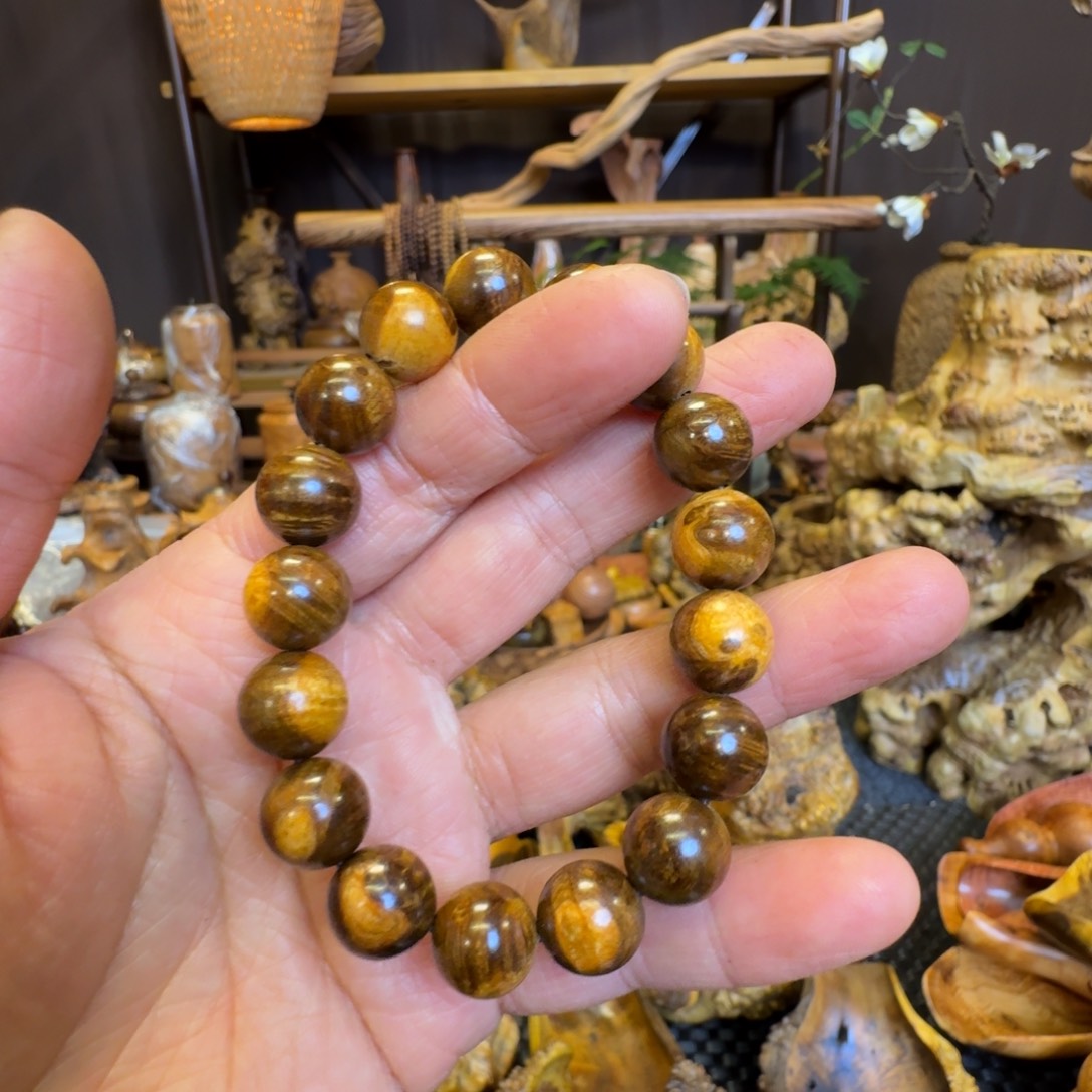 淡***h花梨木类贵黄鬼柳紫檀麻梨等硬木手作