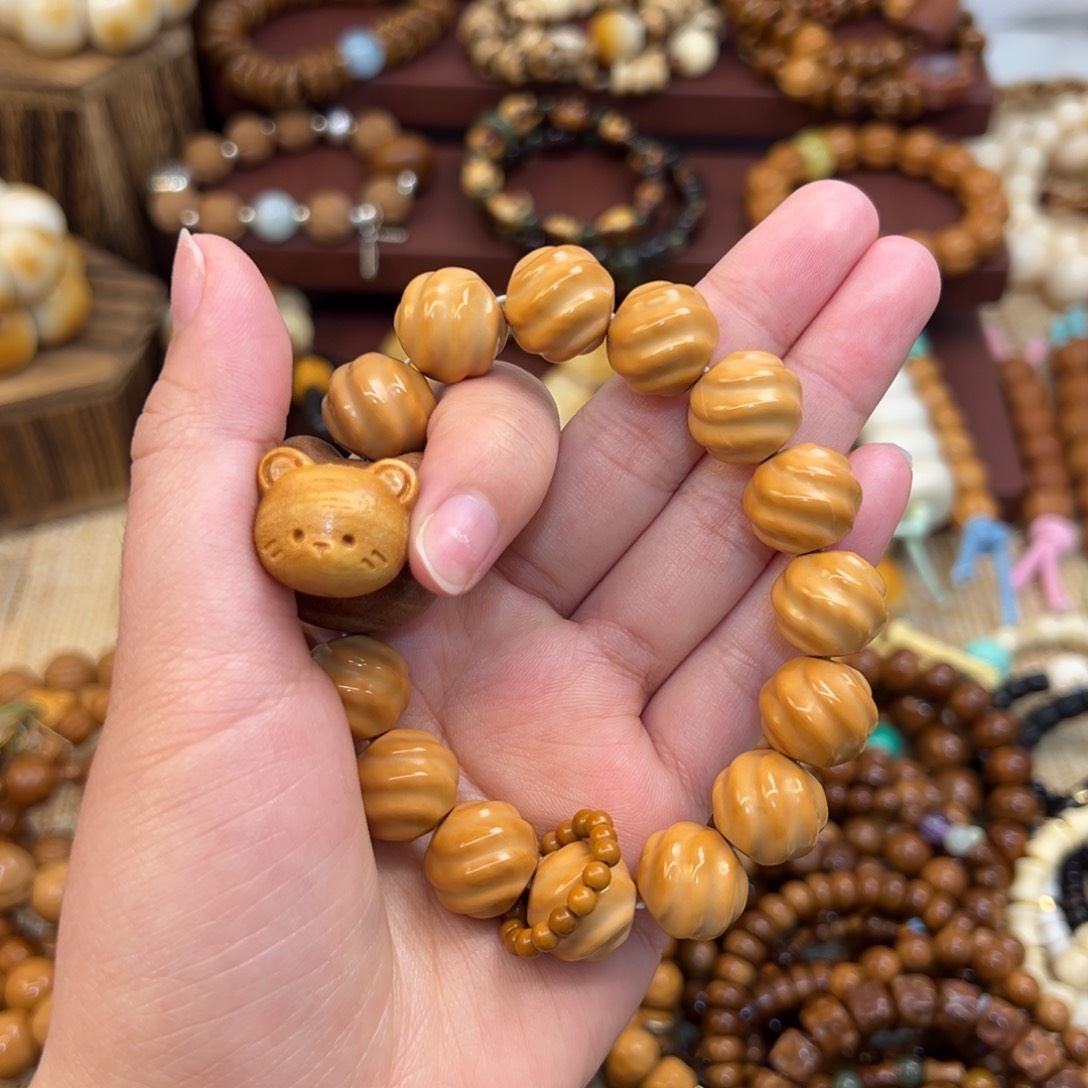 刘***づ手串猴头核桃花卷手串