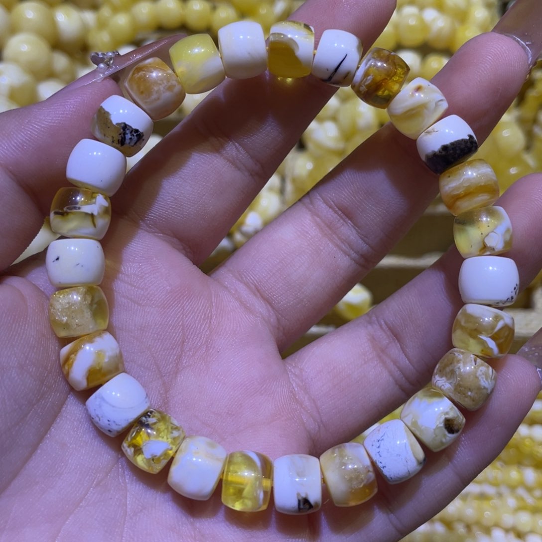 手绳琥珀未镶嵌9.3m