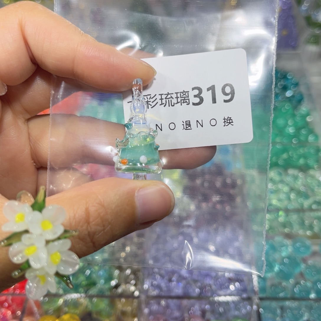 漂***.颈饰玻璃319圣诞树一个