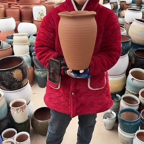 口20高31瑕疵底部鼓包 