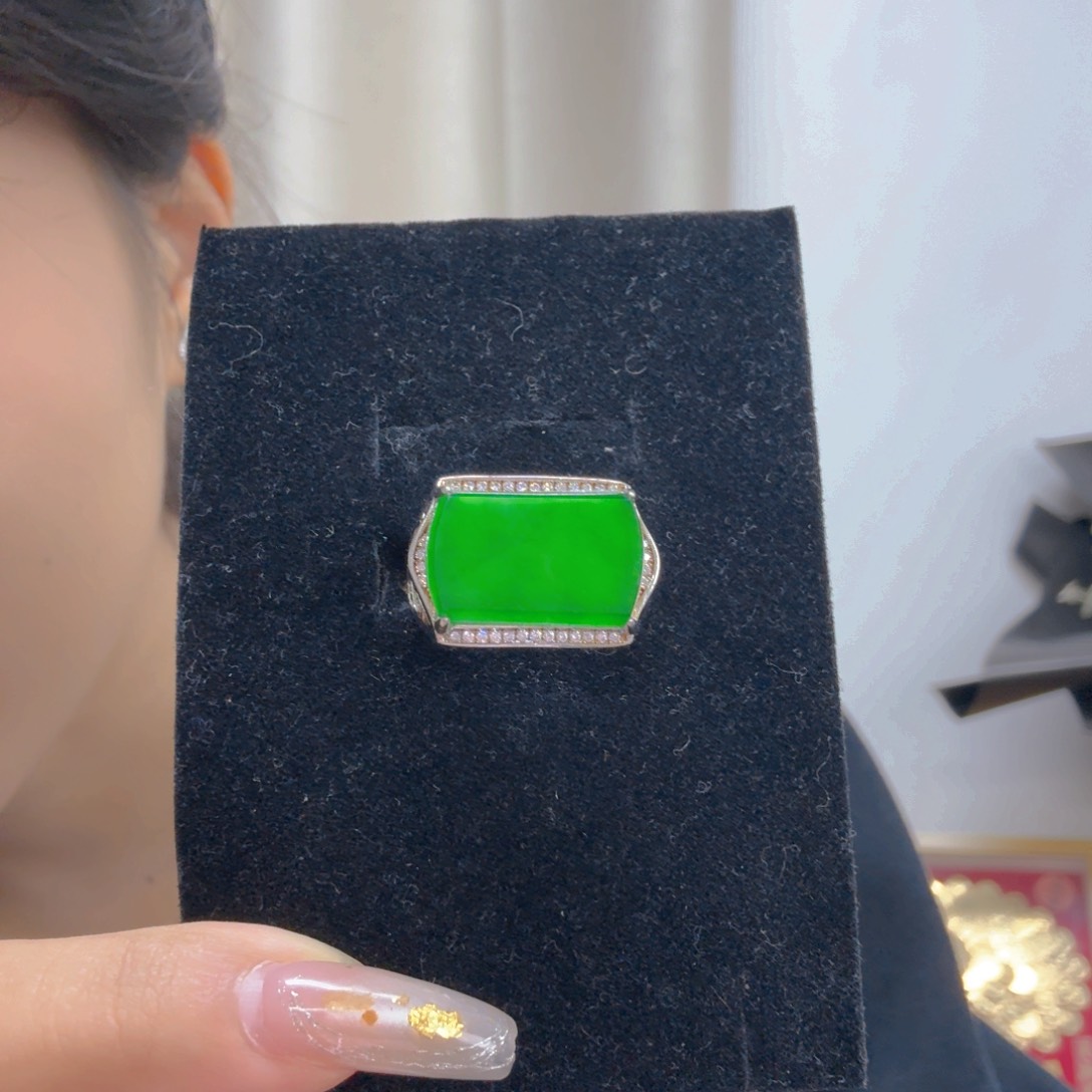 翡翠吊坠(不含链)未镶嵌薛*民