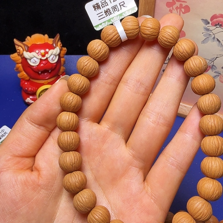 老***歌吊坠猴头核桃土豪