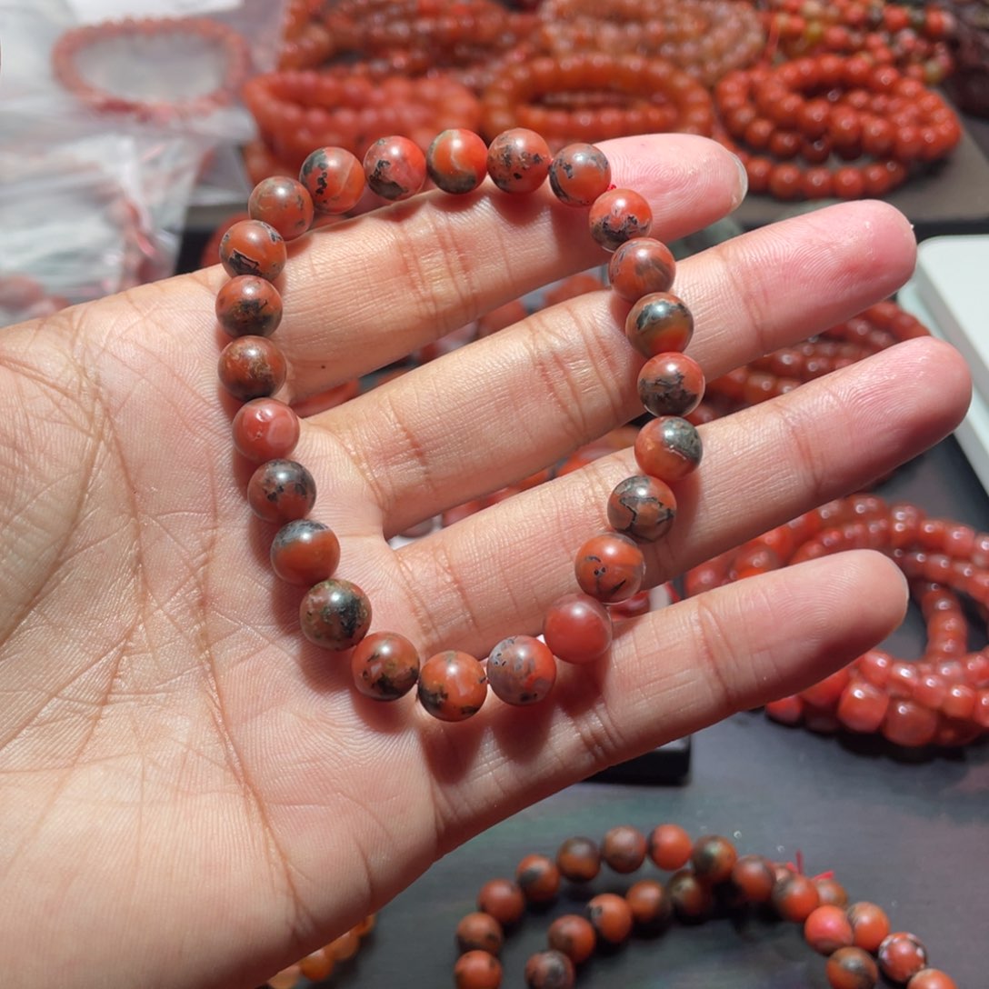 南红玛瑙手链未镶嵌