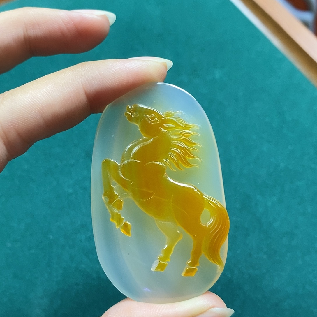 玛瑙/玉髓未镶嵌颈饰