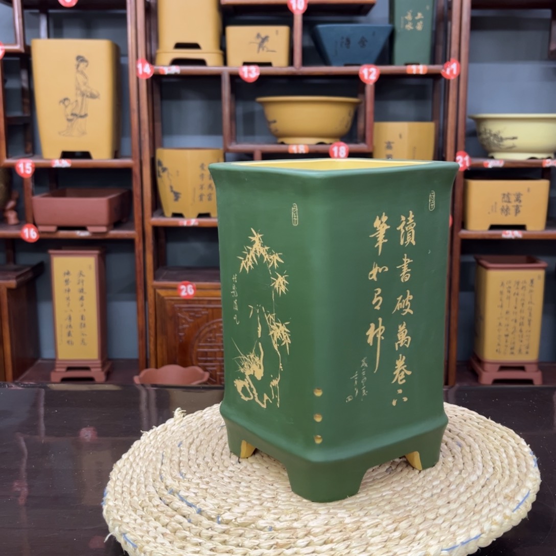 紫砂花盆紫砂花盆