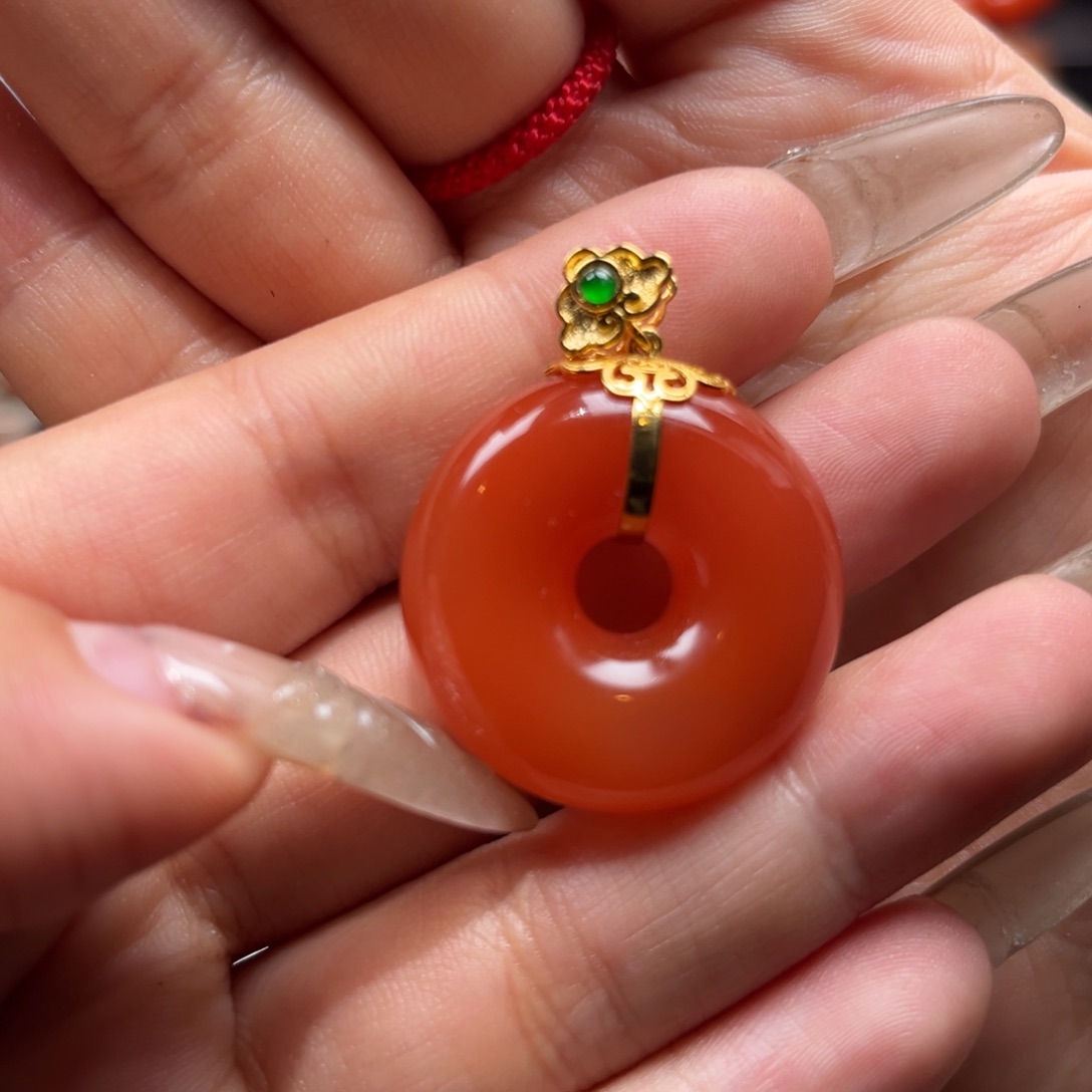 南红玛瑙吊坠(不含链)未镶嵌
